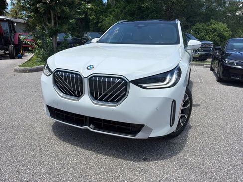 Used 2025 BMW X3 xDrive30i AWD/4WD image 6