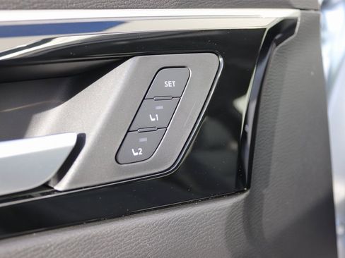 Used 2023 Mitsubishi Outlander SEL image 5