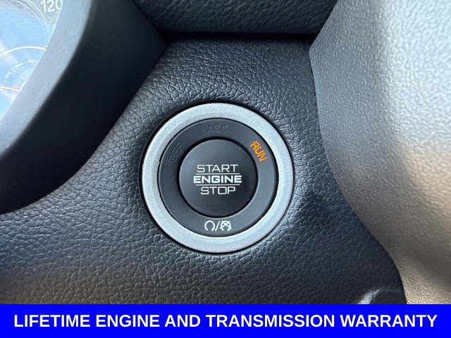 Used 2022 RAM 1500 Laramie w/ Sport Appearance Package AWD/4WD image 28