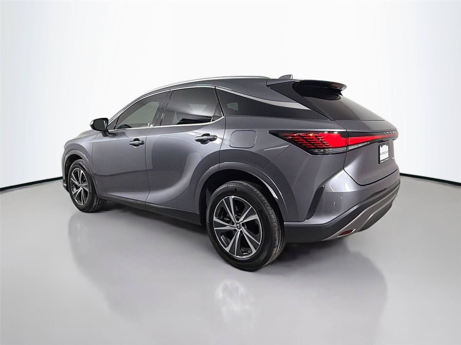 Used 2023 Lexus RX 350 Premium w/ Accessory Package (Z1) FWD image 3