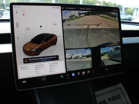 Used 2024 Tesla Model 3 Standard Range RWD image 37