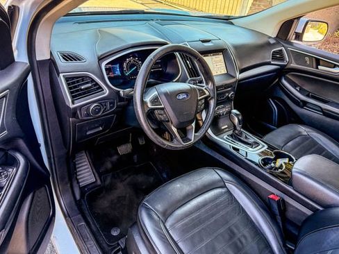 Used 2017 Ford Edge SEL w/ Equipment Group 201A image 5