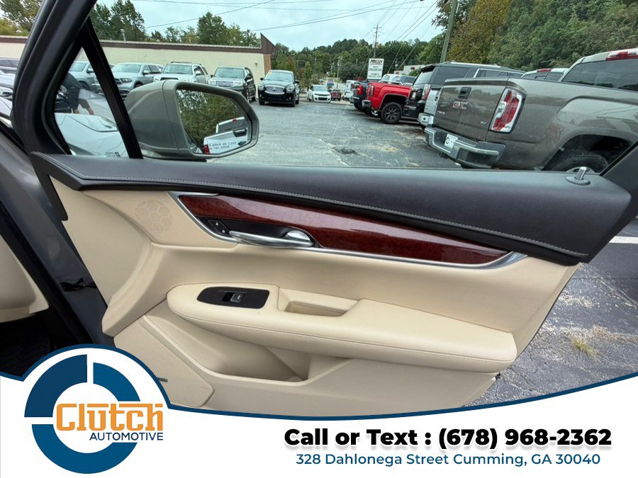 Used 2018 Cadillac XT5 FWD Premium Luxury w/ Driver Awareness Package image 22