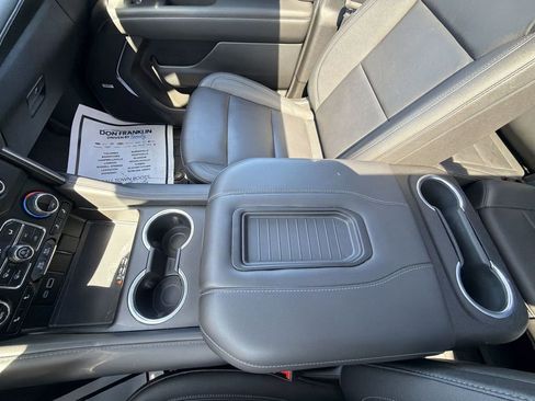 Used 2024 Chevrolet Tahoe Z71 image 27