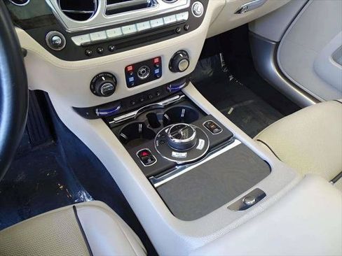 Certified 2014 Rolls-Royce Wraith RWD image 6