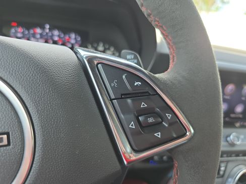 Used 2023 Chevrolet Camaro ZL1 RWD image 17
