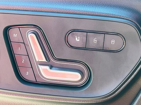 New 2025 Mercedes-Benz Sprinter 2500 image 21