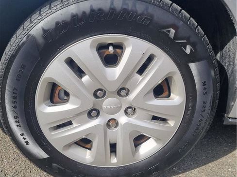 Used 2016 Dodge Grand Caravan American Value Package w/ UConnect Hands-Free Group FWD image 19