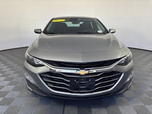 Used 2024 Chevrolet Malibu LT FWD image 30