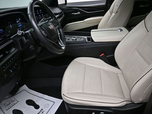 Used 2021 Cadillac Escalade Sport w/ Driver Assist Tech Package AWD/4WD image 15