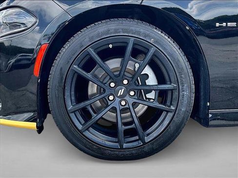 Used 2022 Dodge Charger R/T RWD image 10