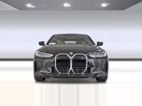 Used 2023 BMW i4 eDrive35 w/ Premium Package RWD image 5