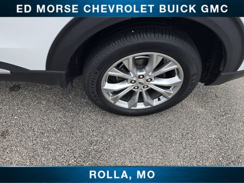 Used 2020 Ford Explorer XLT w/ Equipment Group 202A AWD/4WD image 10