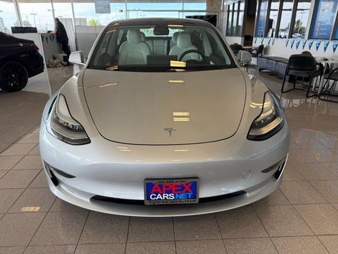 Used 2018 Tesla Model 3 Long Range image 7