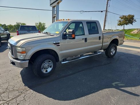 Used 2008 Ford F350 4x4 Crew Cab Super Duty image 2