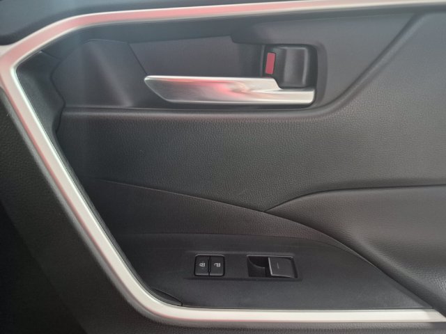 Certified 2024 Toyota RAV4 XLE AWD/4WD image 35