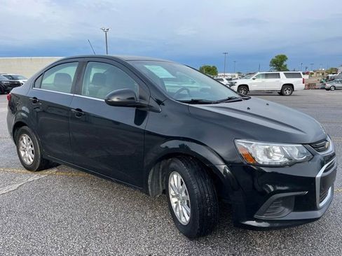 Used 2019 Chevrolet Sonic LT FWD image 8