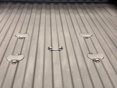 Used 2023 GMC Sierra 2500 Denali image 9