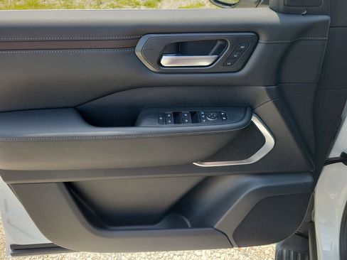New 2026 Nissan Armada Platinum RWD image 13