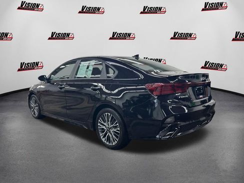 Used 2024 Kia Forte GT-Line w/ GT-Line Premium Package image 7