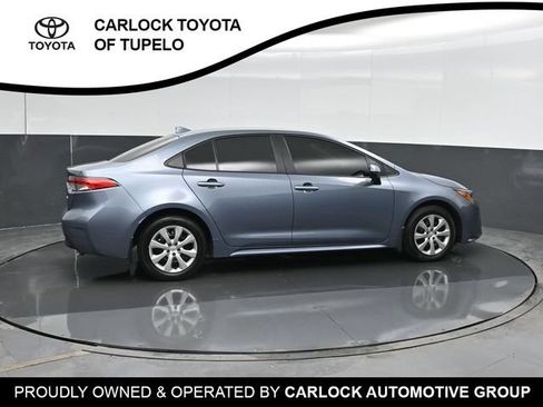 Used 2026 Toyota Corolla LE FWD image 4