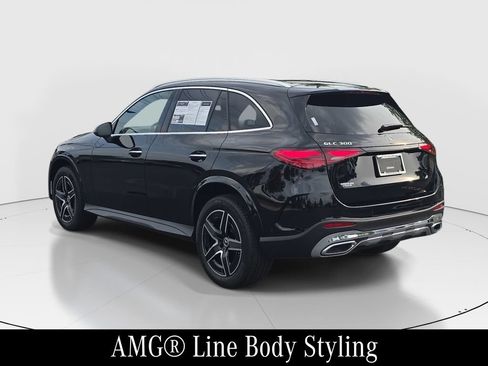 Used 2026 Mercedes-Benz GLC 300 image 8