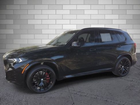 Used 2024 BMW X5 xDrive40i w/ M Sport Package AWD/4WD image 2