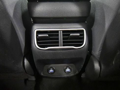 Used 2023 Hyundai Santa Fe SEL FWD image 16
