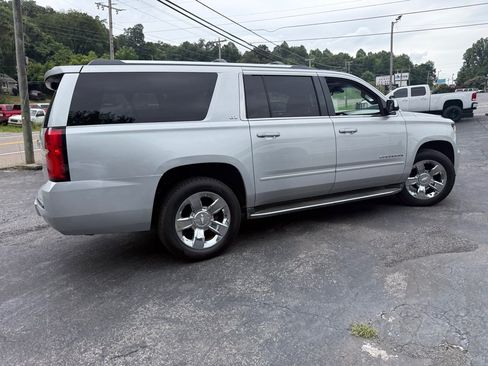 Used 2015 Chevrolet Suburban LTZ AWD/4WD image 15