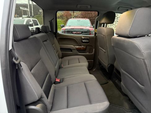 Used 2018 GMC Sierra 1500 SLE w/ SLE Value Package image 20