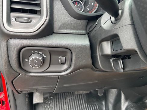 New 2026 RAM 2500 Tradesman w/ Bed Convenience Group AWD/4WD image 12