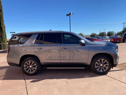 Used 2021 Chevrolet Tahoe LS w/ Driver Alert Package image 9