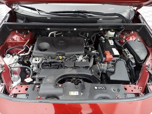 Used 2019 Toyota RAV4 LE w/ All Weather Liner Package AWD/4WD image 16