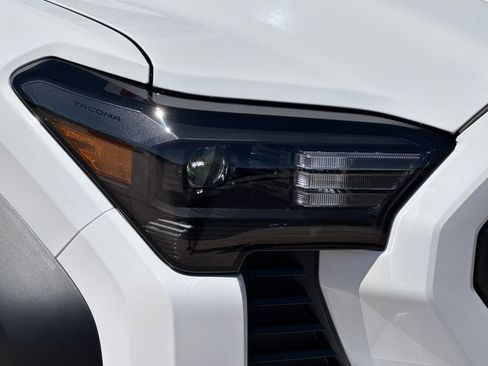 New 2026 Toyota Tacoma TRD Off-Road AWD/4WD image 31
