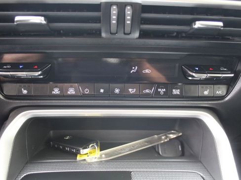 Certified 2024 MAZDA CX-90 3.3 Turbo w/ Premium Package image 23