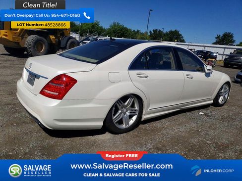 Used 2013 Mercedes-Benz S 550 w/ Sport Pkg image 4