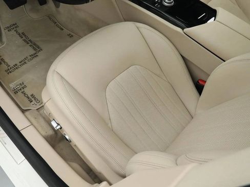Used 2022 Maserati Ghibli Modena RWD image 15