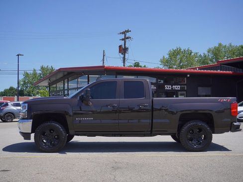 Used 2018 Chevrolet Silverado 1500 LT w/ All Star Edition AWD/4WD image 4