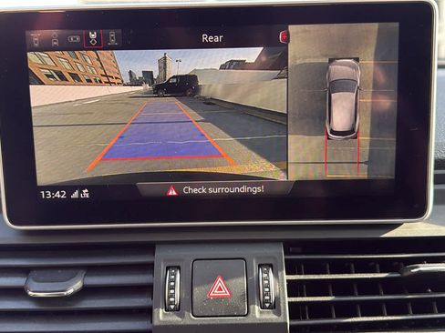 Used 2019 Audi Q5 Prestige w/ Prestige Package image 20