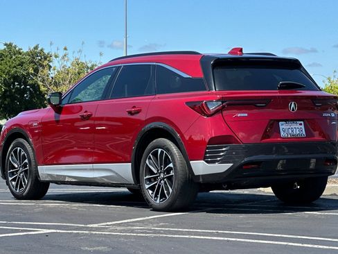Used 2024 Acura ZDX A-Spec image 6