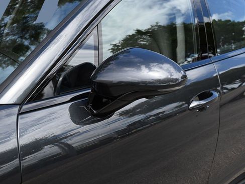 Used 2023 Porsche Panamera GTS image 17