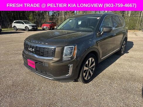 Used 2022 Kia Telluride S image 3