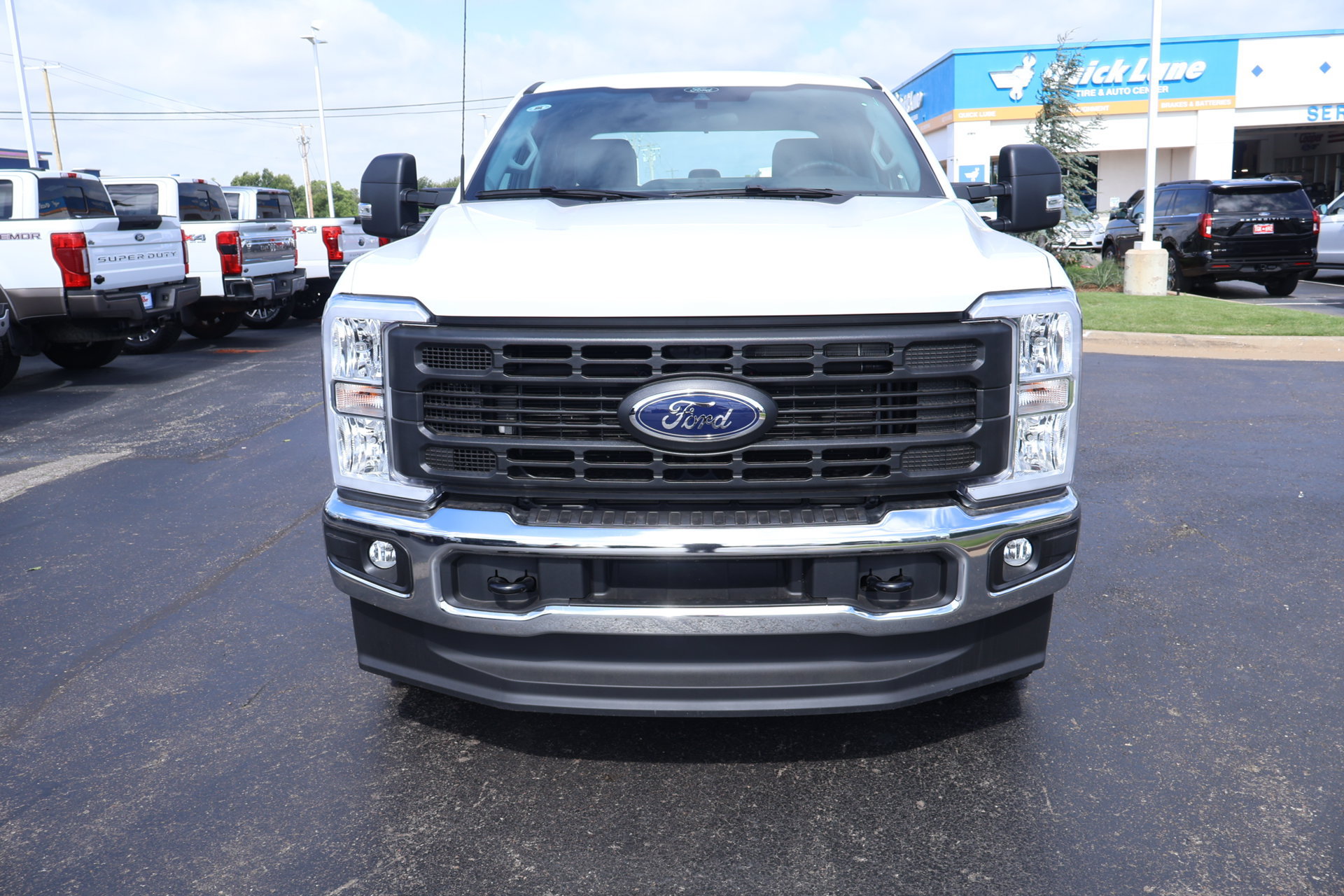 New 2026 Ford F250 XL w/ XL Driver Assist Package AWD/4WD image 8