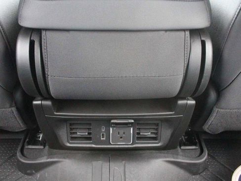 Used 2026 Chevrolet Silverado 1500 RST w/ RST Select Package AWD/4WD image 28