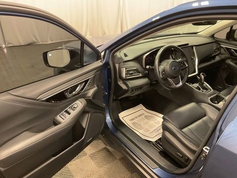 Used 2021 Subaru Outback Limited image 10