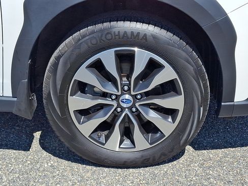 Used 2024 Subaru Outback Limited XT AWD/4WD image 9