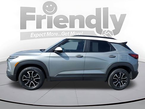 Used 2024 Chevrolet TrailBlazer ACTIV image 2