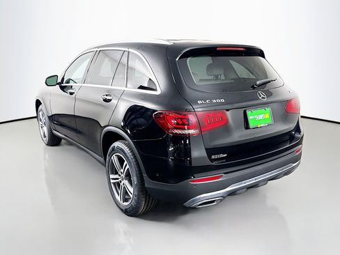 Used 2022 Mercedes-Benz GLC 300 4MATIC w/ Multimedia Package Lite image 7