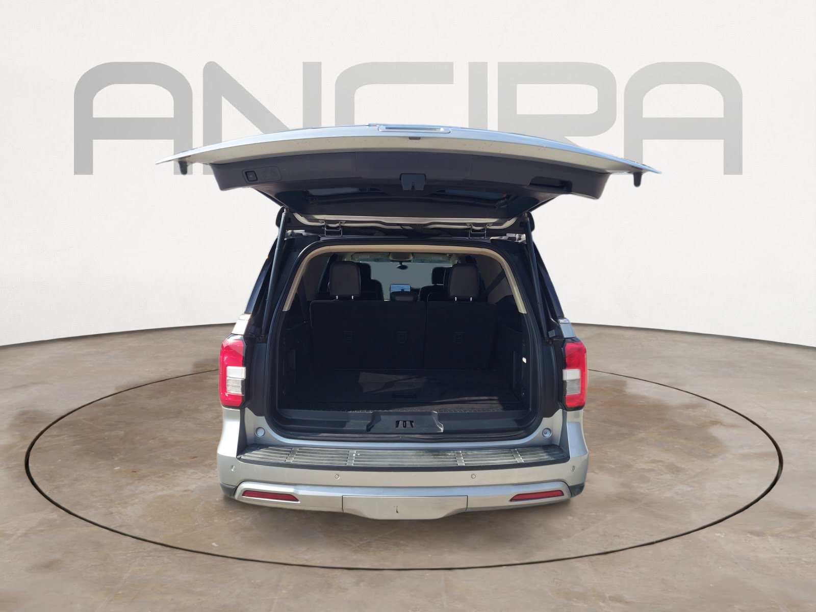 Used 2022 Ford Expedition Max XLT RWD image 12