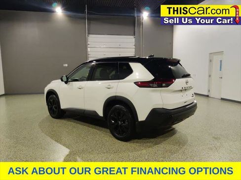 Used 2023 Nissan Rogue SV w/ SV Premium B Package FWD image 6